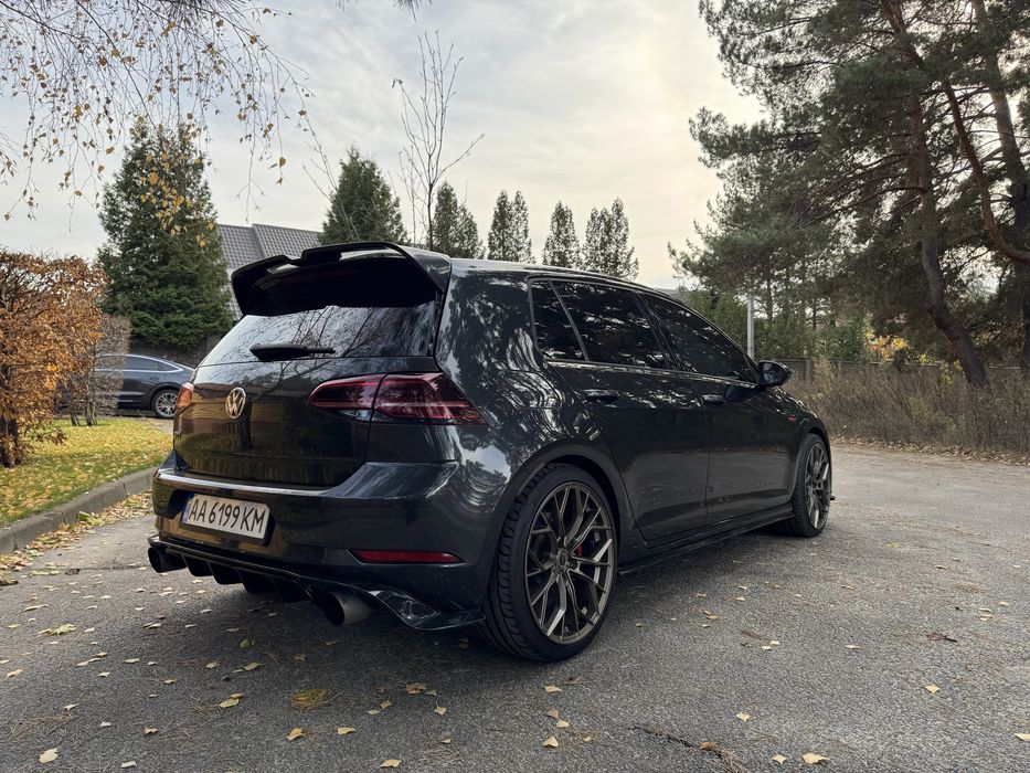 Продам Golf GTI Performance Pack 2016