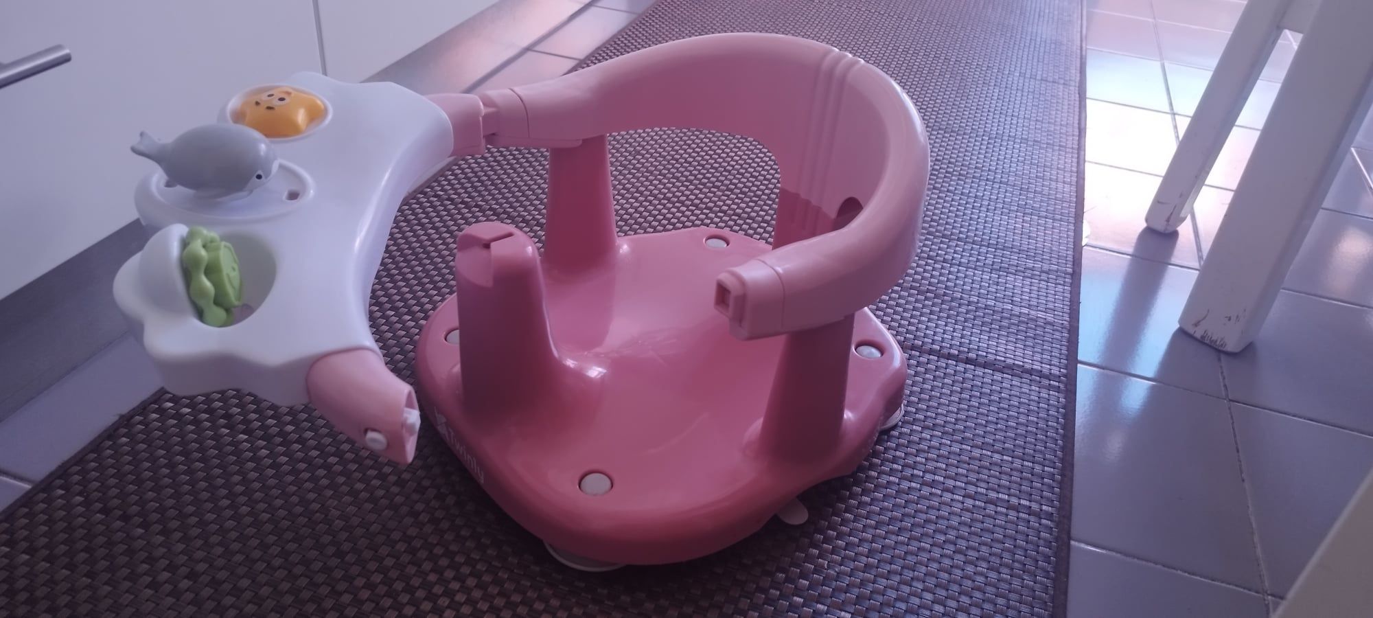 Cadeira de banho para bebé