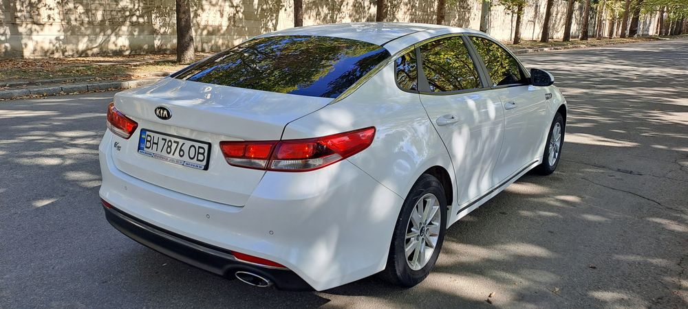 Продам kia k5 2016