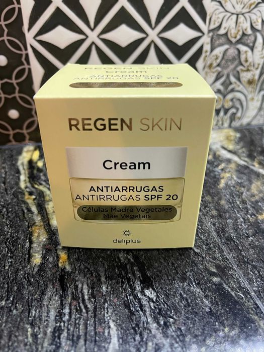 Krem do twarzy na dzień przeciwzmarszczkowy Regen Skin SPF20 .Deliplus