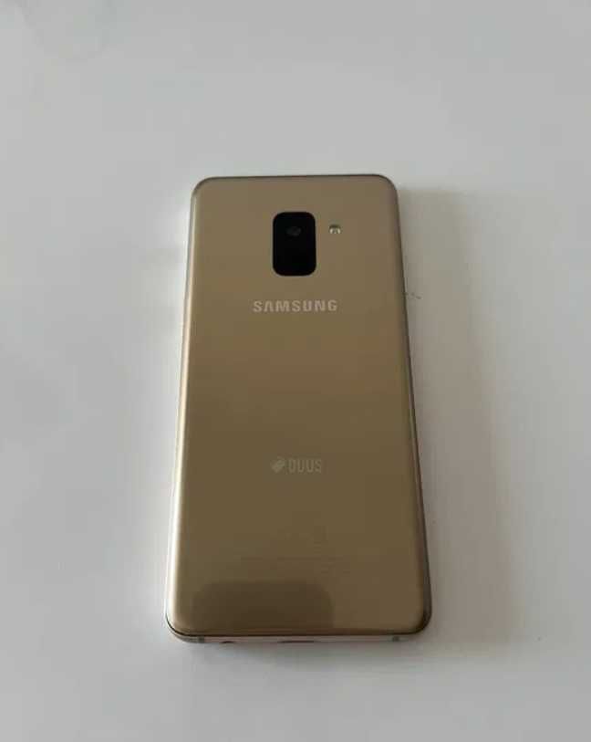 Samsung Galaxy A8 (2018)