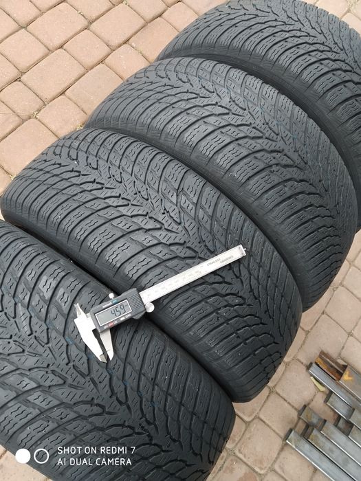 Opony zimowe 4szt
Nokian Tyres Wr snowproof
205/55R16
Dot4219