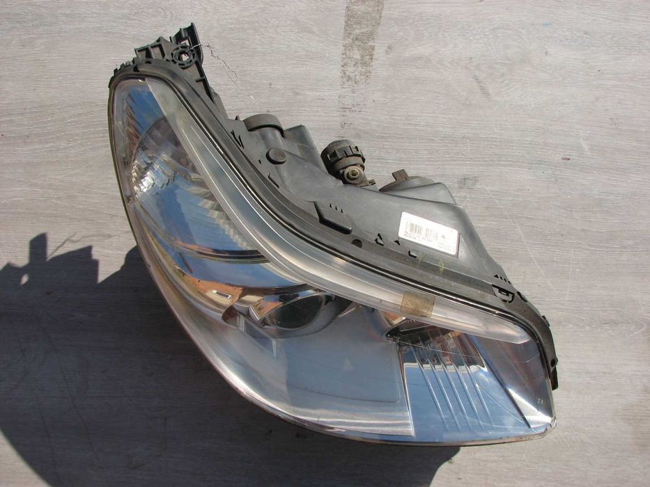 Lampa przednia prawa Citroen C5 I lift Xenon UK