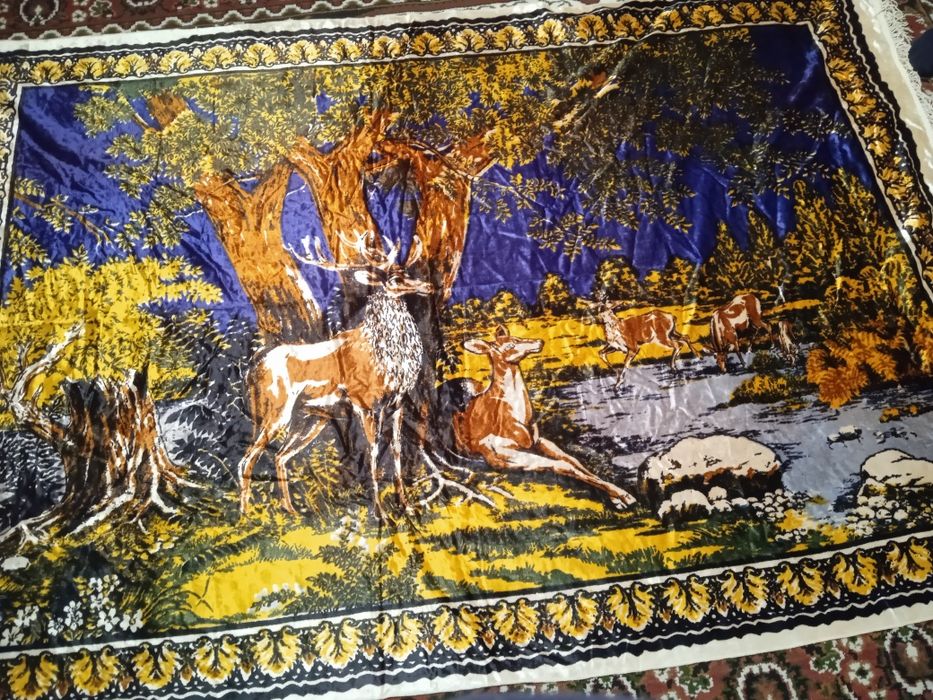 Старовинний ковер