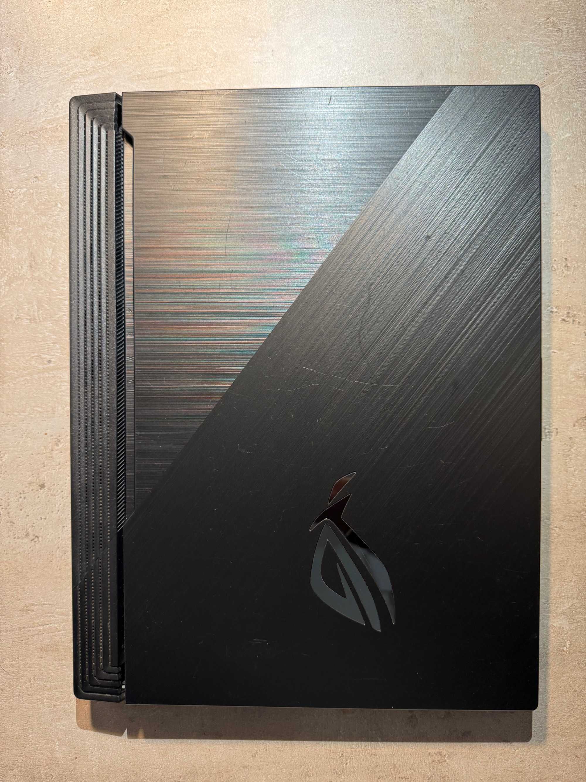 Ноутбук ASUS Rog Strix G512LI (Intel(R) Core(TM) i5-10300H CPU 2.50GHz