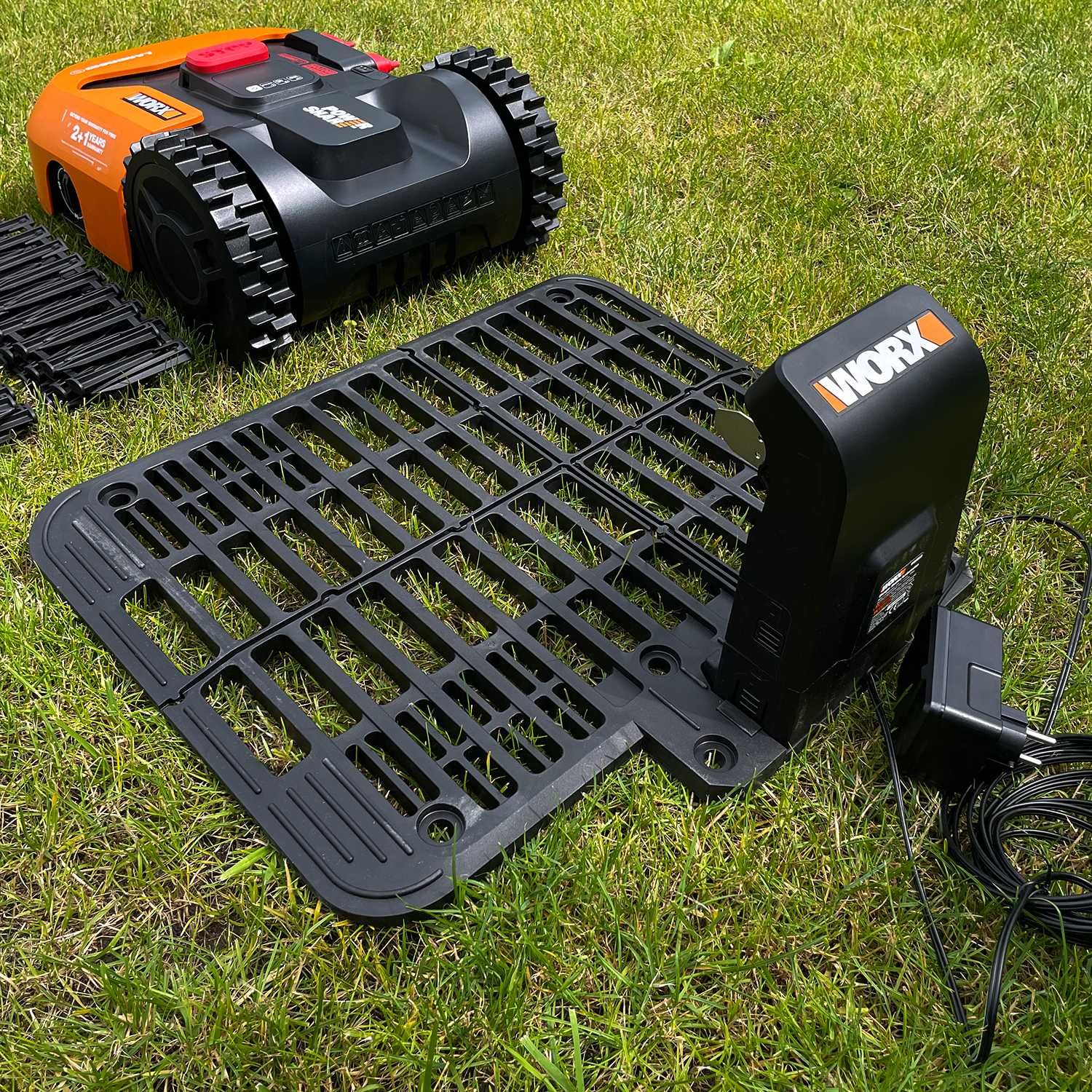 WORX Landroid S300 WR130E – robot koszący, kosiarka ogrodowa NOWY