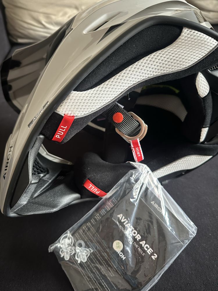 Capacete Airoh ace 2 Novo Tamanho M