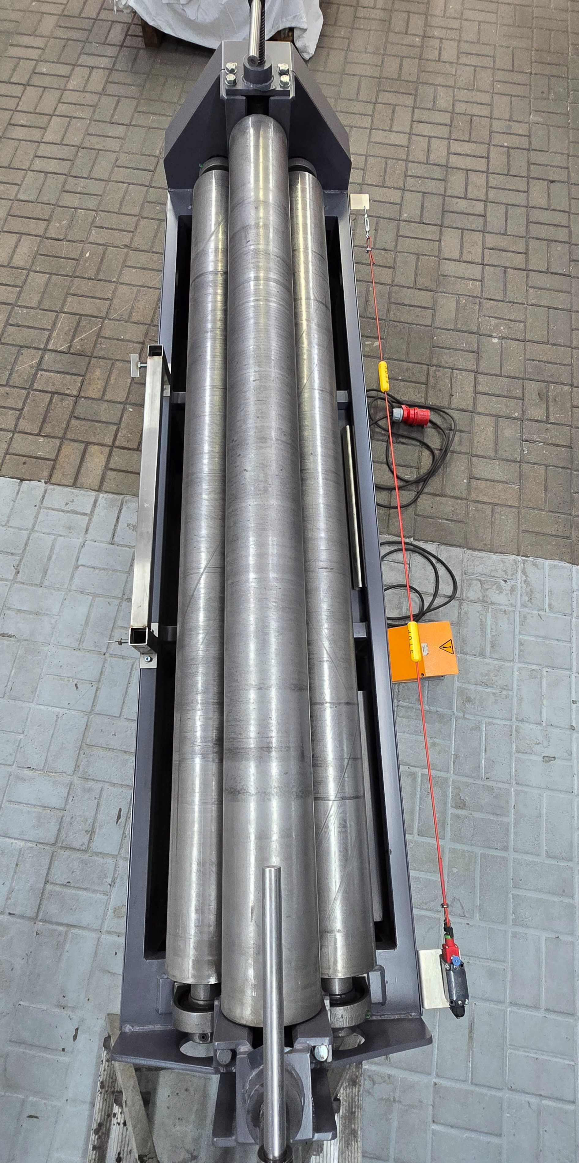 Walcarka do blachy 2000 x 6 mm