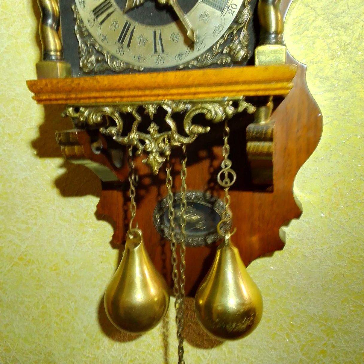 Вінтажний годинник "NUELCK SYN SIN" ( Голандія) з подвійним боєм,.