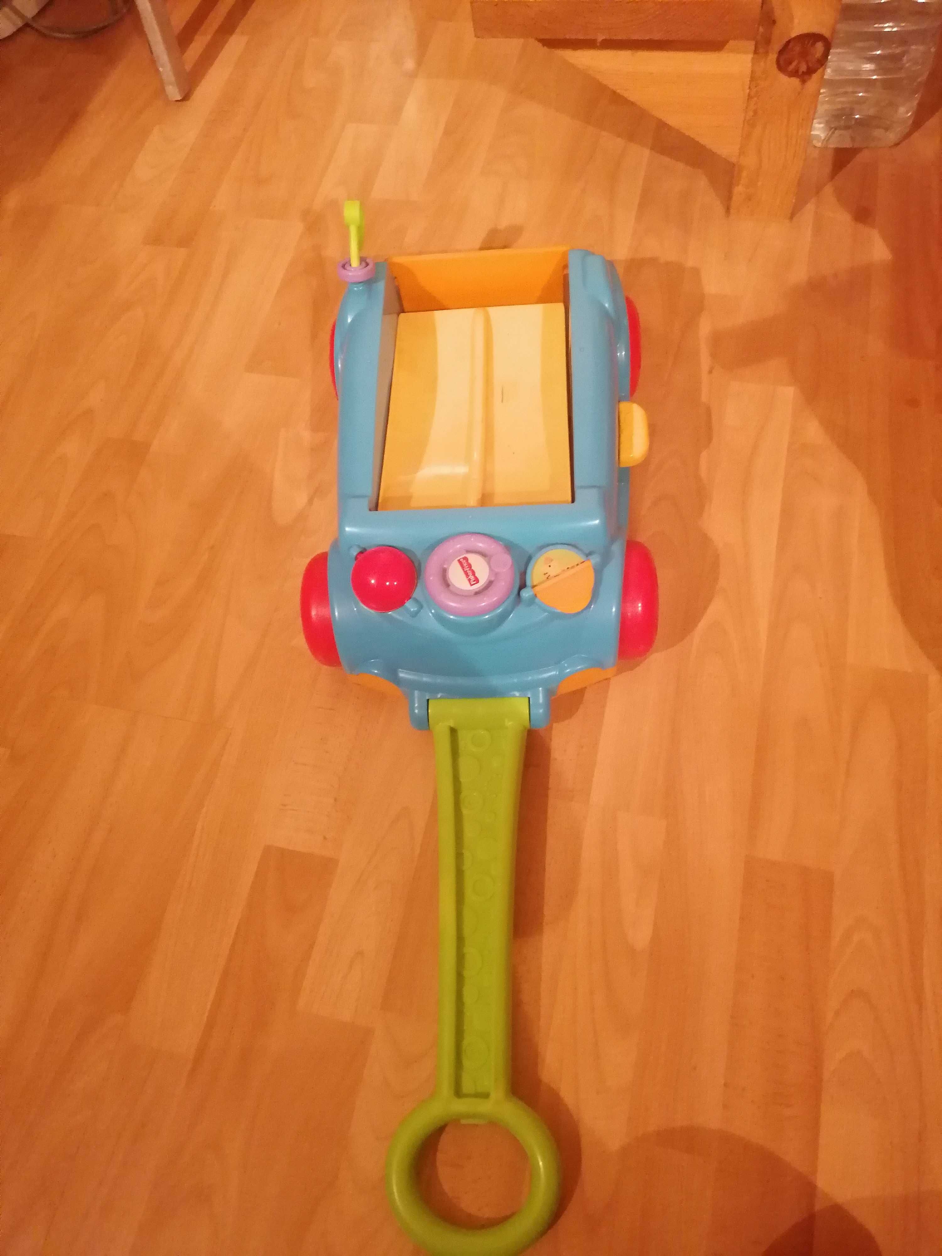 Carro fisher price de arrasto com som