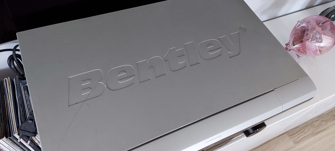 DVD Bentley DC 952