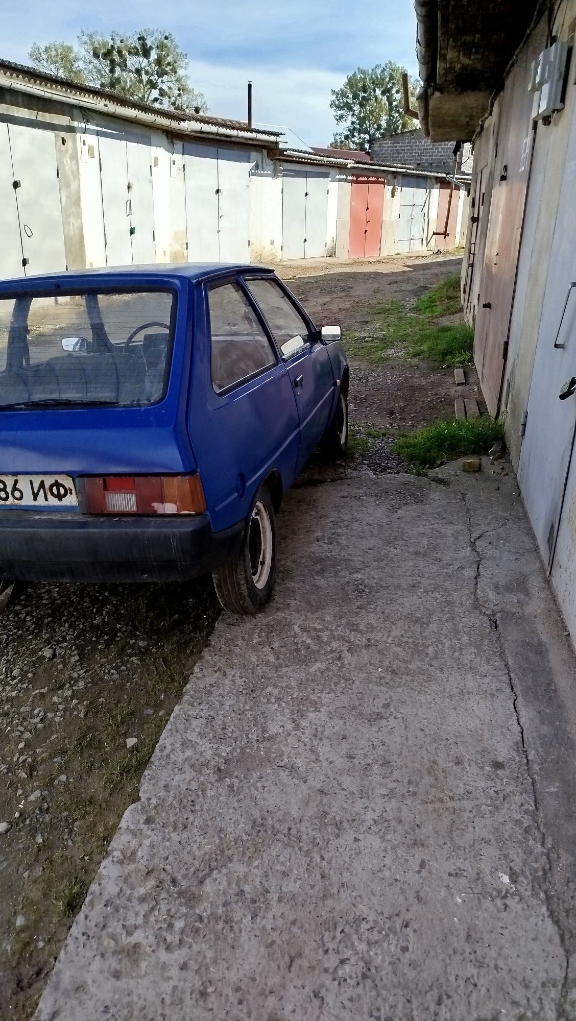 Продам заз таврію