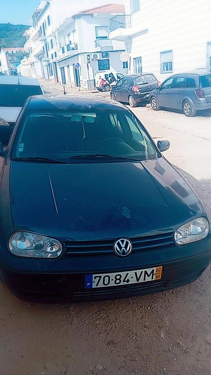 Vendo Golf IV Para peças ou Para concertar.