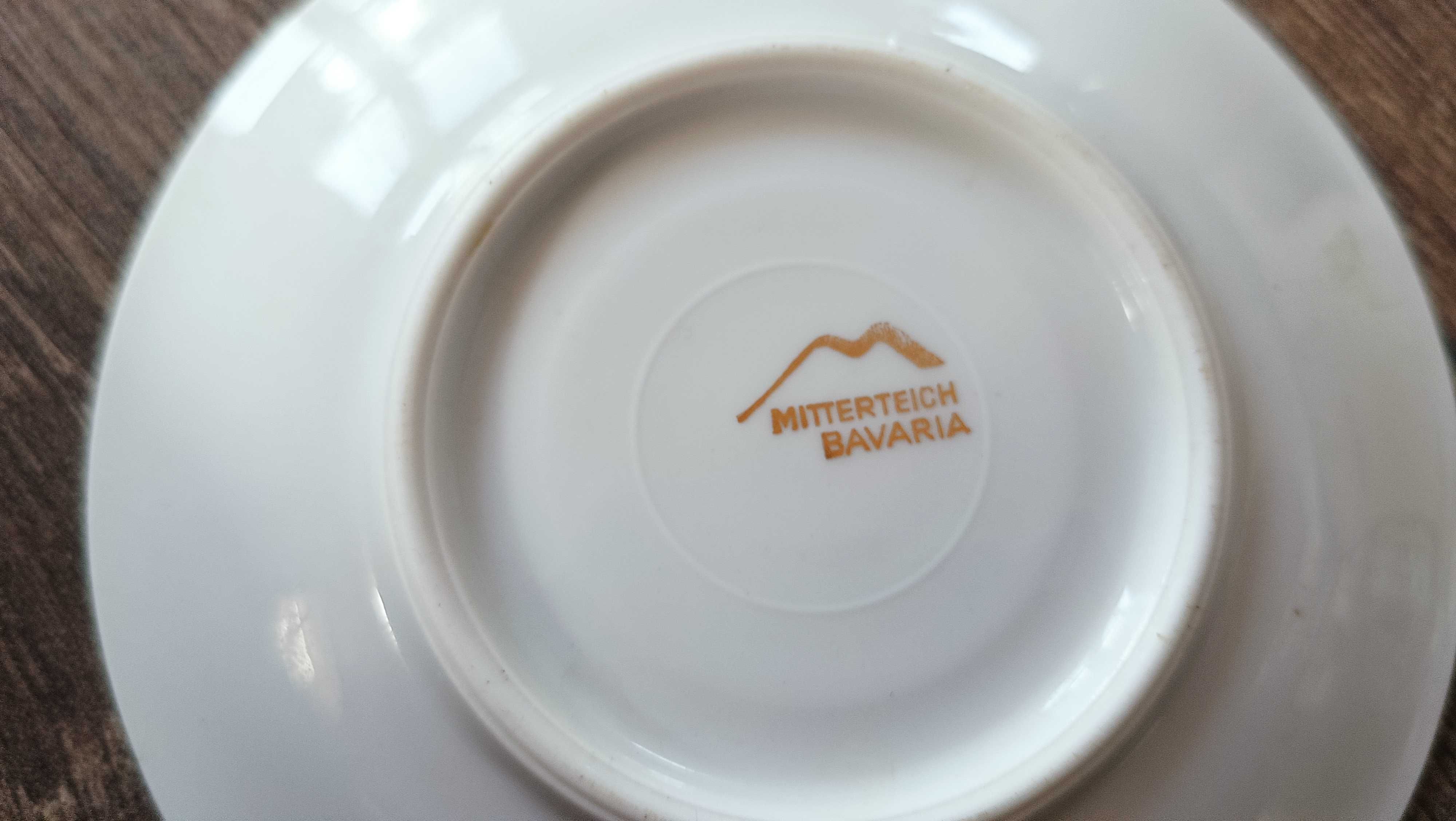 Stary porcelanowy Serwis do espresso Mitterteich Bavaria, biały kwiaty