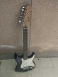 Guitarra eléctrica fender squire