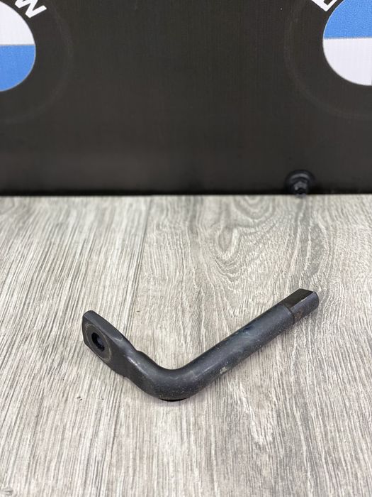 Ківачка  БМВ Е38 Е39 Е46 Е53 Е60