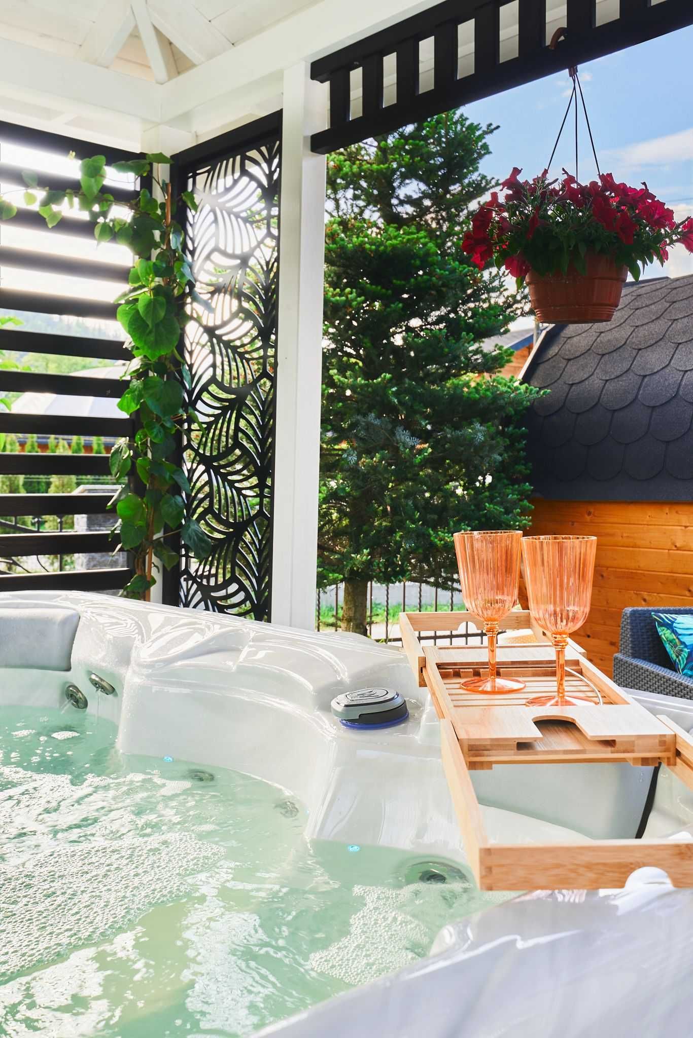 Wakacje w górach Pokoje z jacuzzi Noclegi Zakopane Noclegi z jacuzzi
