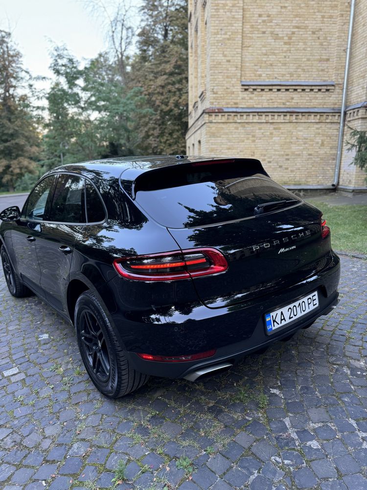 Porsche Macan 2017 2.0 PDK