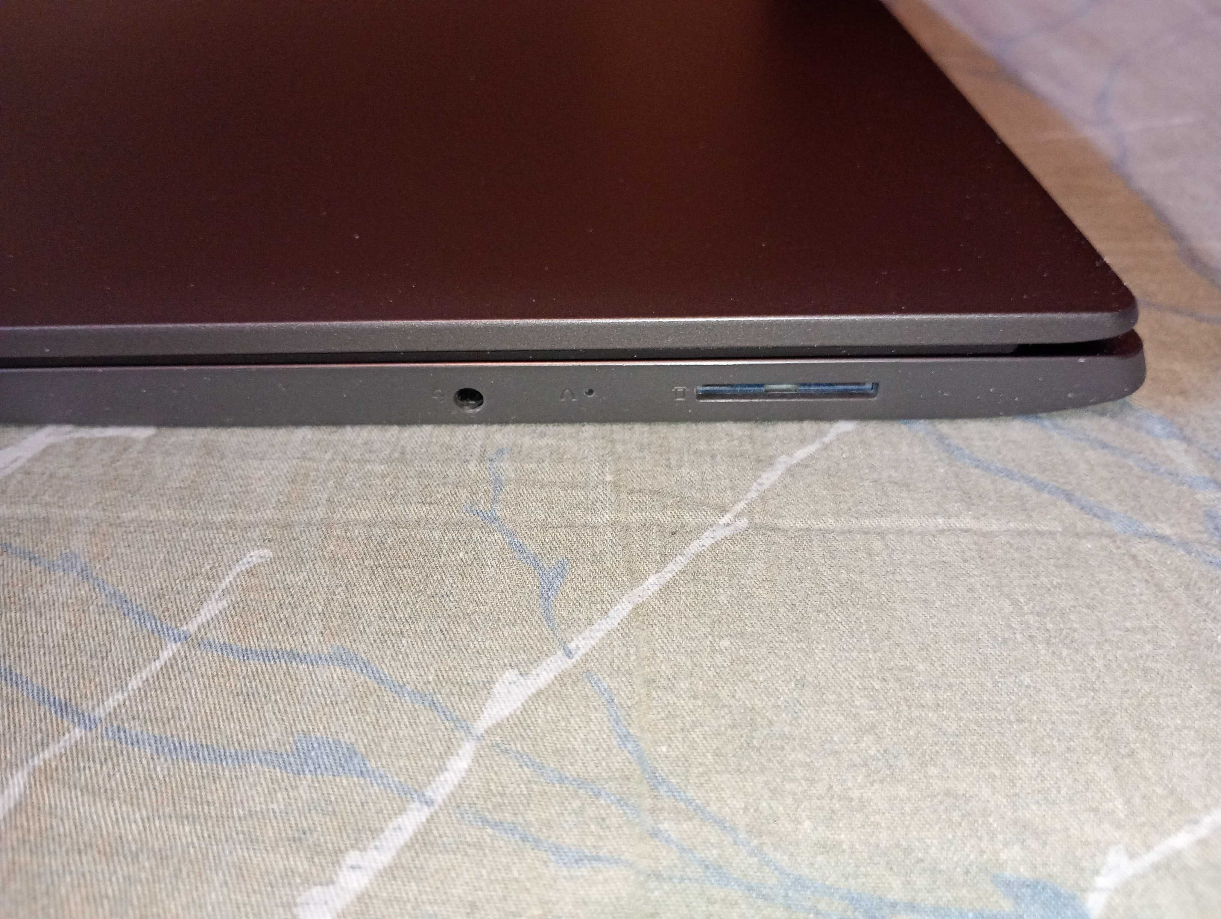Ноутбук Lenovo V17-IIL + Windows 10 Pro ліцензія + мишка Logitech M190
