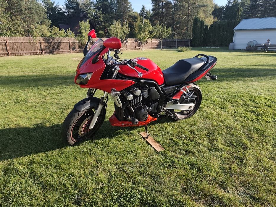 Yamaha Fazer 600