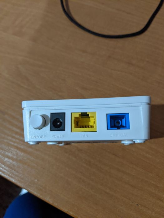 2 WiFi Роутера Netis+плата Zyxel и 2 модема