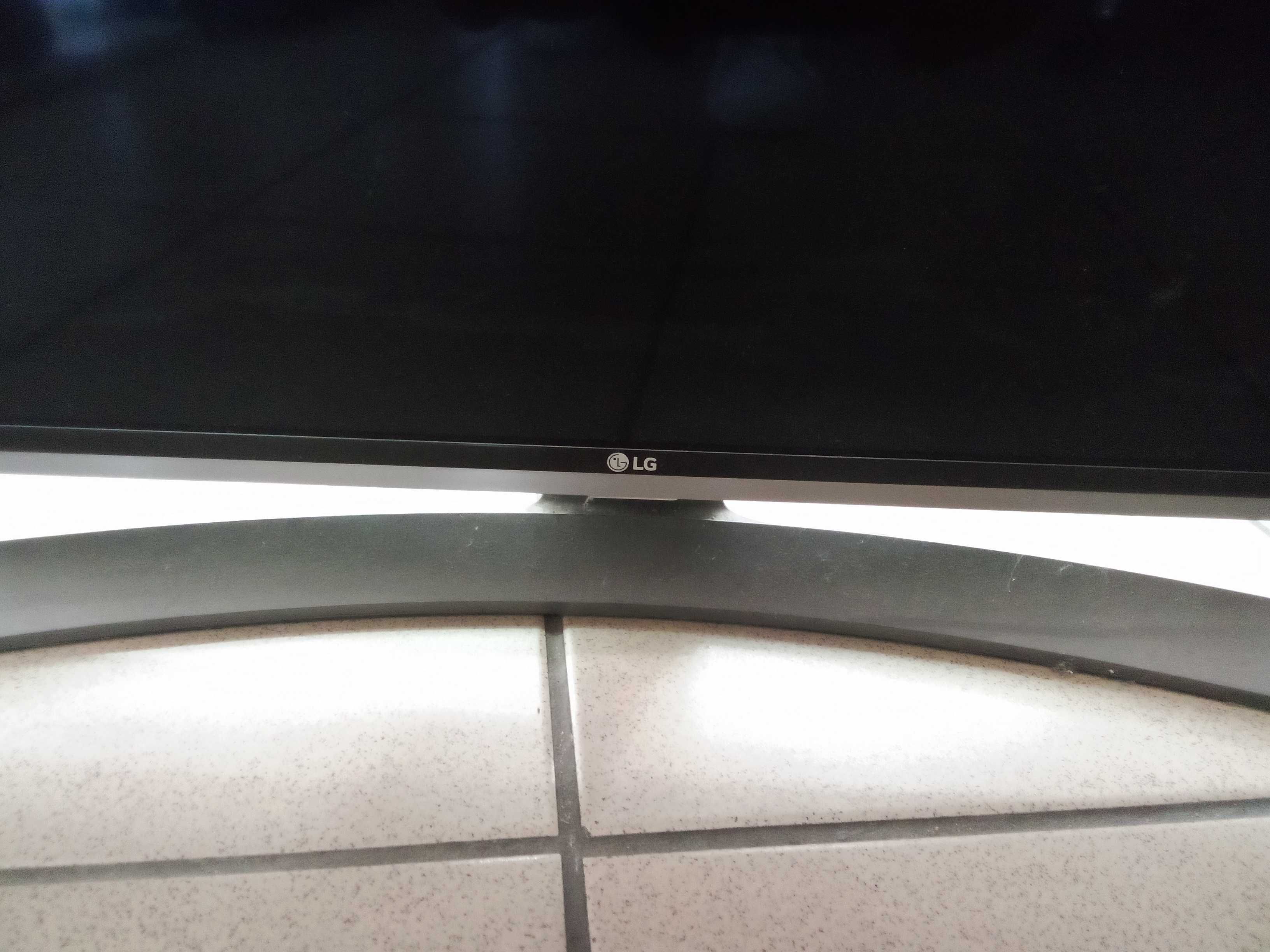 Telewizor LG  43uj752v / na części / Aleja NMP 6 Częstochowa