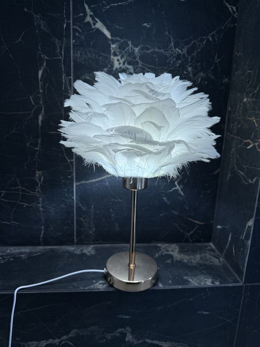 Lampka złota lampa stołowa na biurko glamour pióra