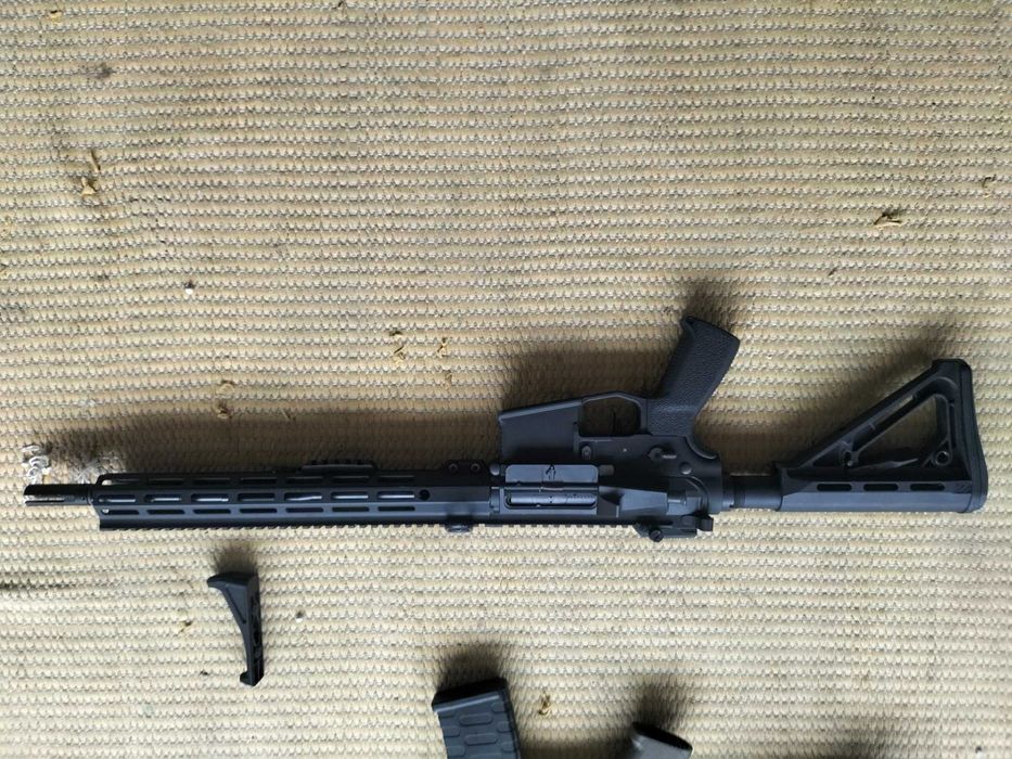 Replicas de airsoft Rossi e arcturus