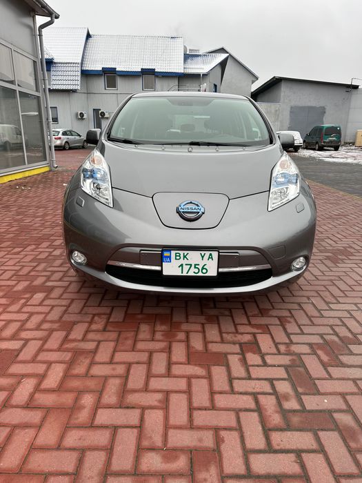 Оренда Nissan Leaf