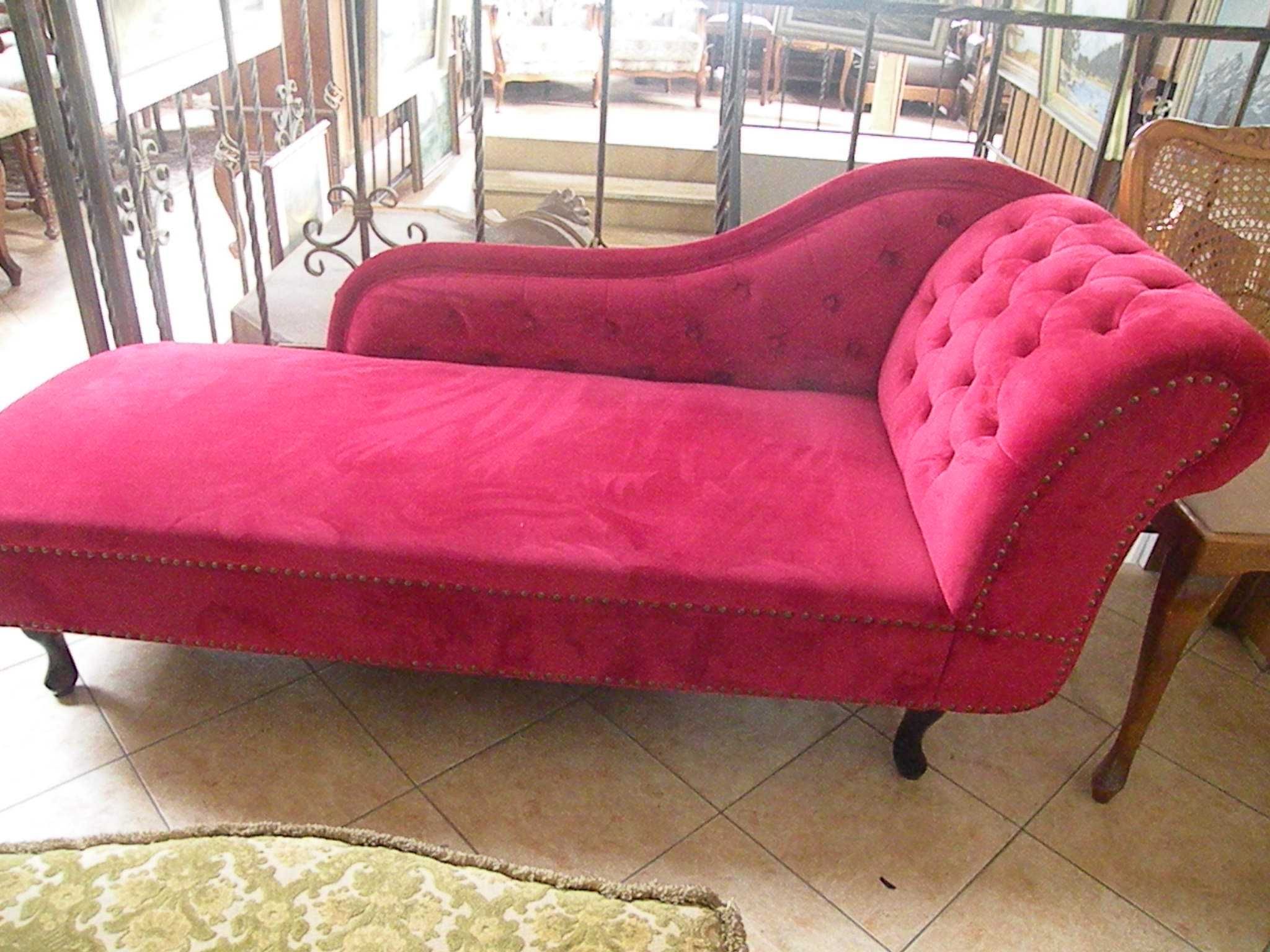 Szezlong w Stylu Ludwika Chesterfield