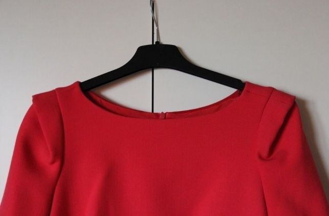 SIMPLE sukienka czerwona malinowa 34 xs 36 s suknia slub praca