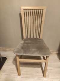 krzesło w dobrej cenie 4 sztuki