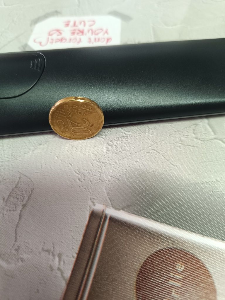 Vendo moeda de 20 cêntimos com erro de cunhagem