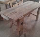 Mesa de carpinteiro maciça