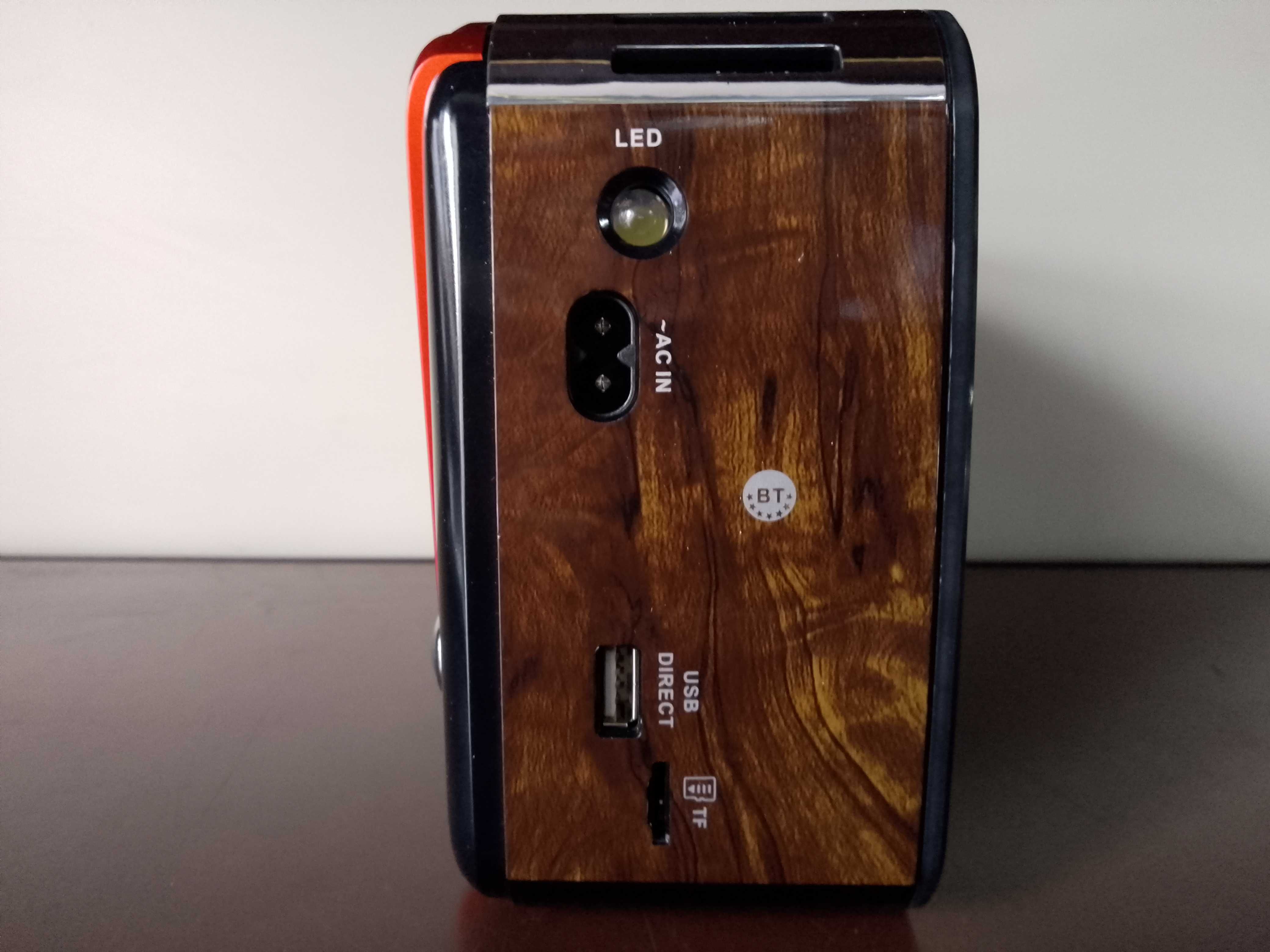 radio solarne PRZENOŚNE RETRO AKUMULATOR SOLAR USB nowe zapakowane nis