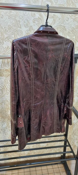 Куртка кожаная, женская