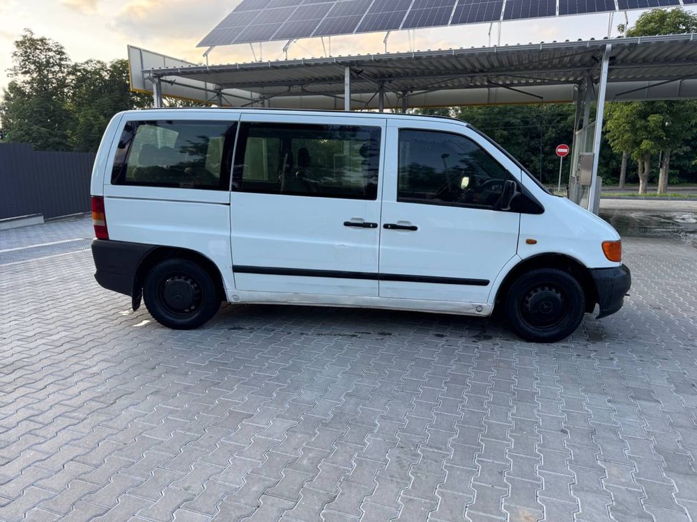Mercedes Benz Vito