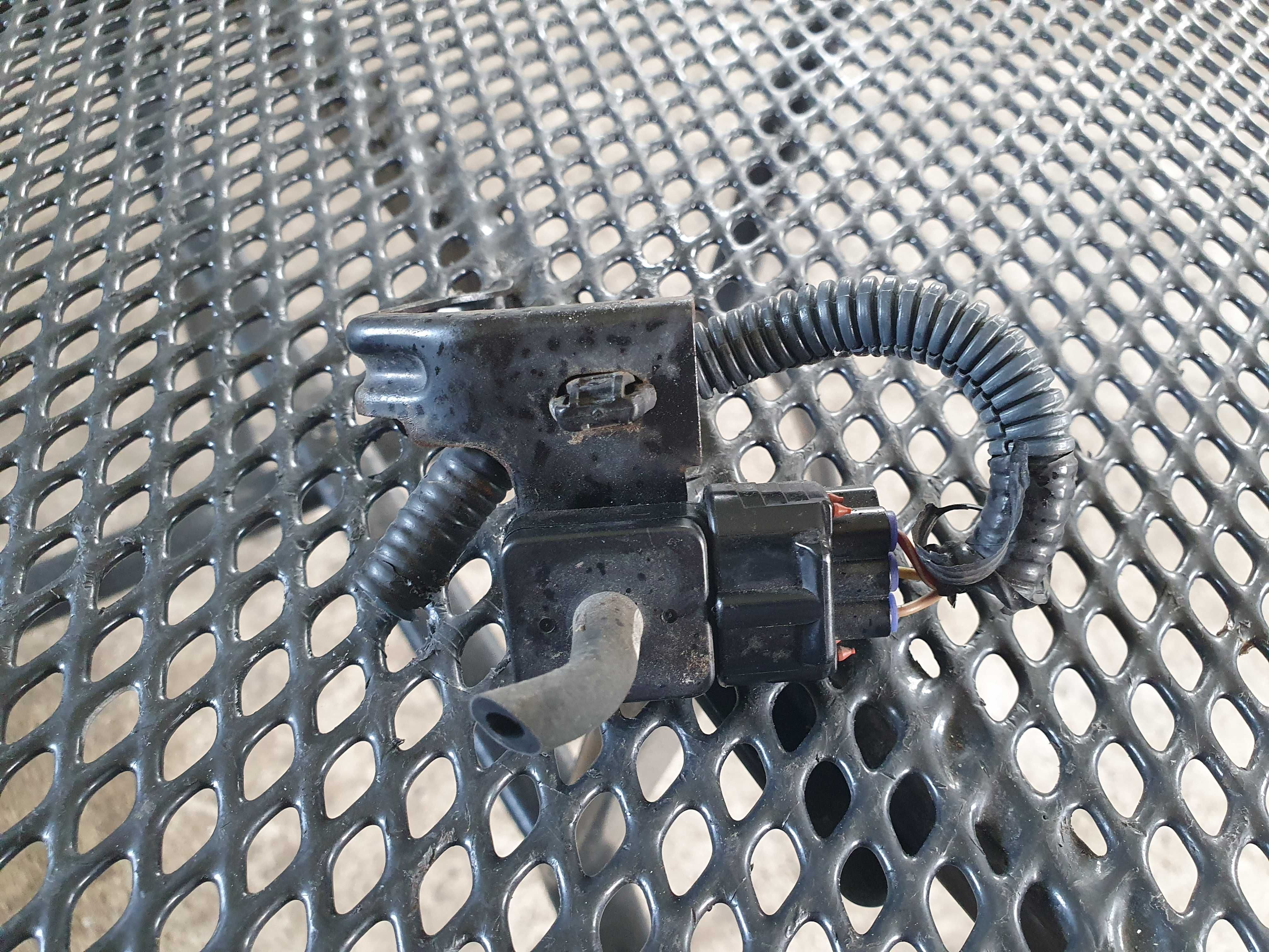 Czujnik cisnienia map sensor Toyota Avensis t25 2.0 vvti