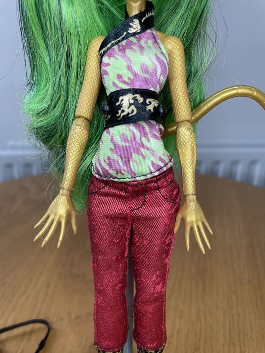 Джинафаер Scaremester Jinafire Long Monster High