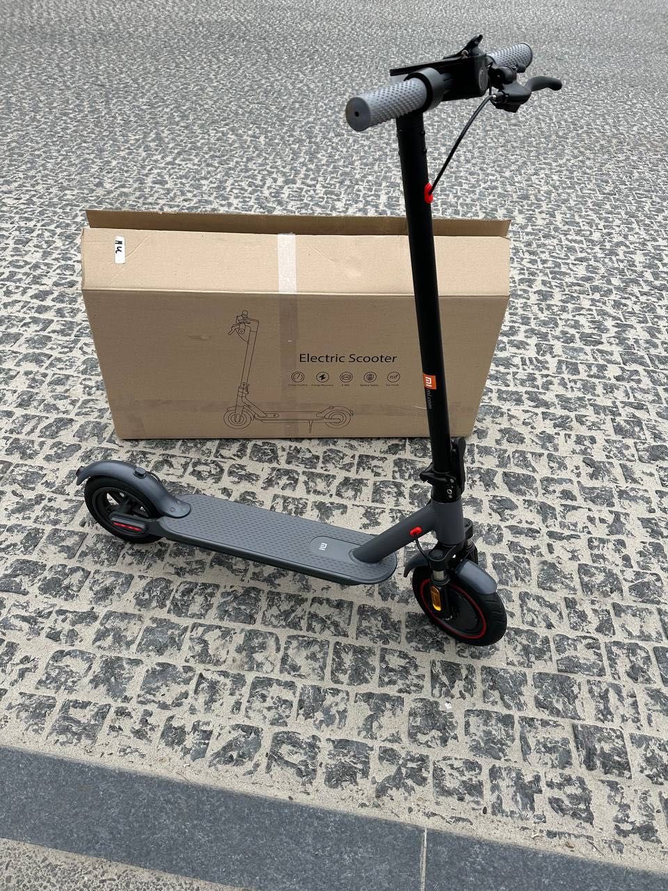 Электросамокат Xiaomi MiJia Smart Electric Scooter