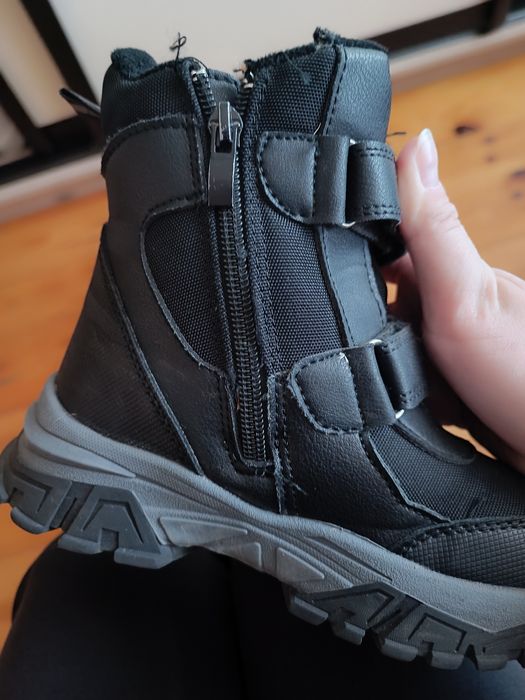 Зимові чоботи на хлопчика