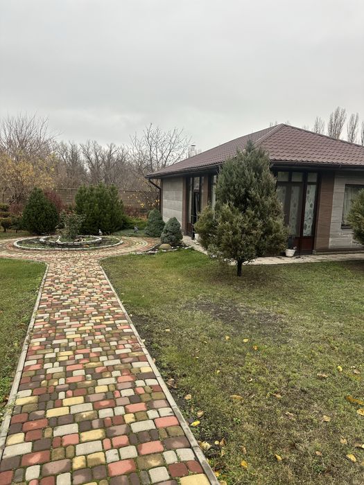 Продаж будинка в екологічному місті