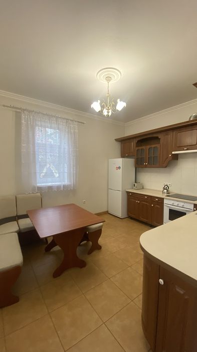 Oренда частини будинку- 2-кім. квартири