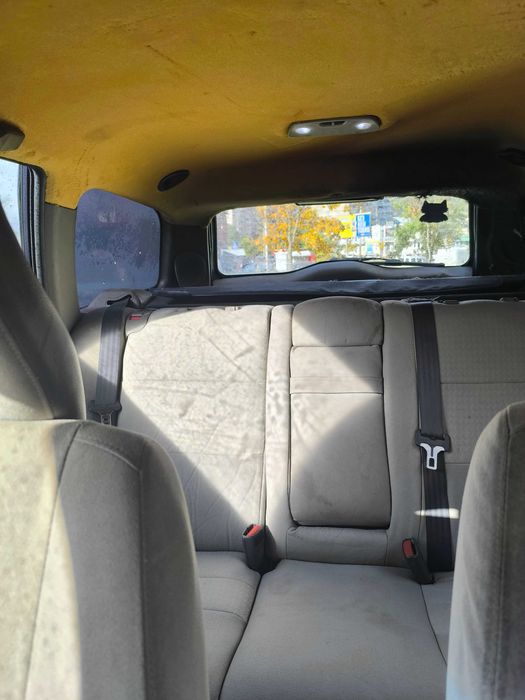 Volvo v40 Швеція