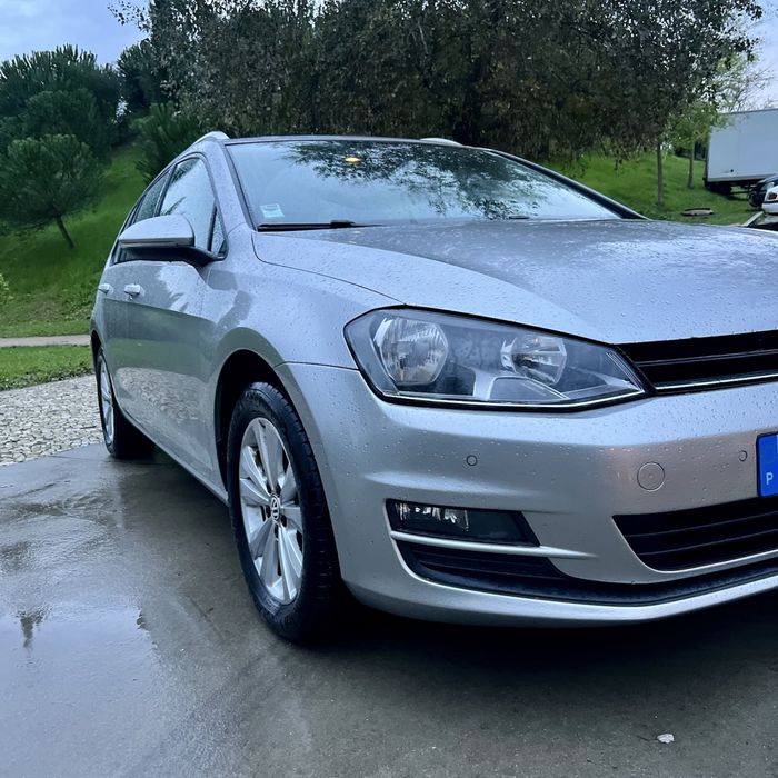 2015 VW Golf 1.6 TDi DSG Desde 129€ mês