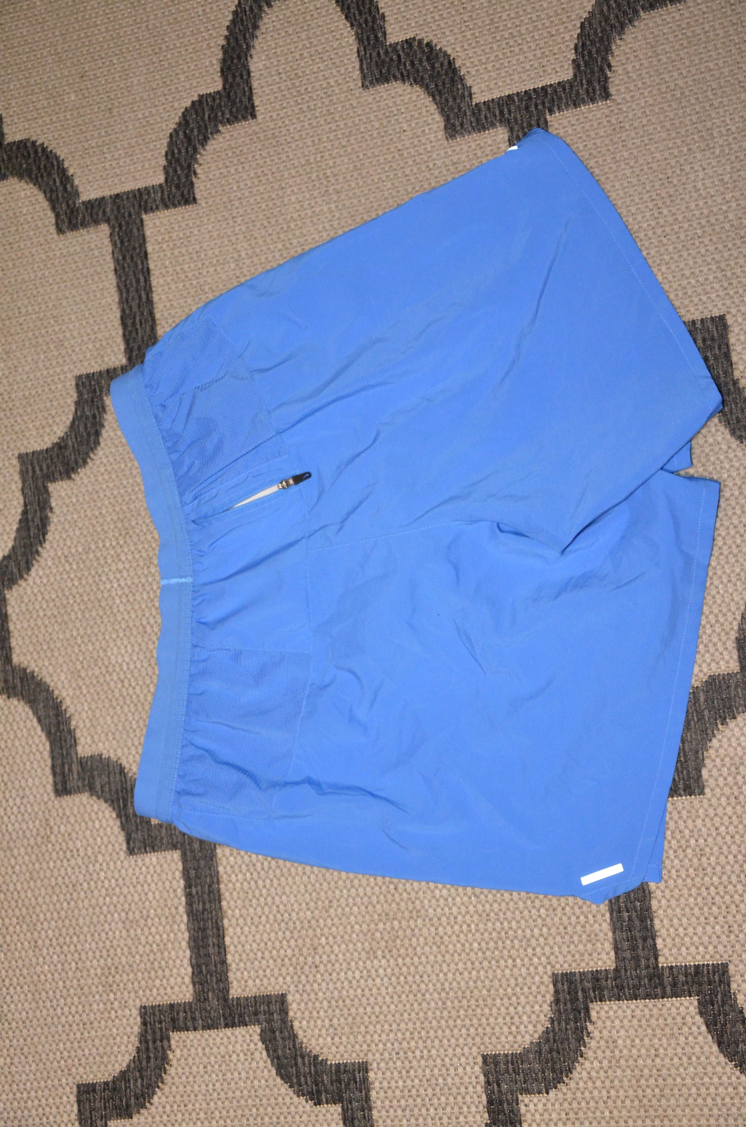 spodenki Nike running  r .M niebieskie
