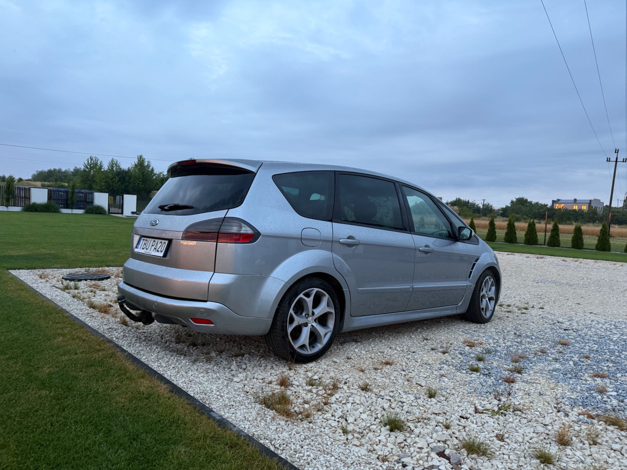 Sprzedam Ford S-Max 2.0 tdci 140 km St-line 7 osobowy