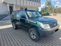 Land Cruiser 4x4 3,0 D  163 kM