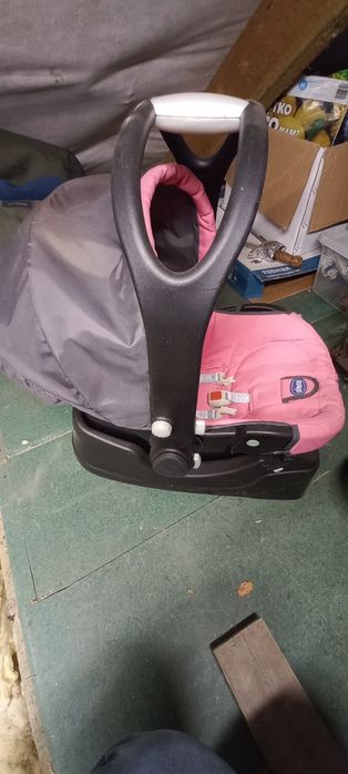 Nosidełko Fotelik CHICCO ze stacją