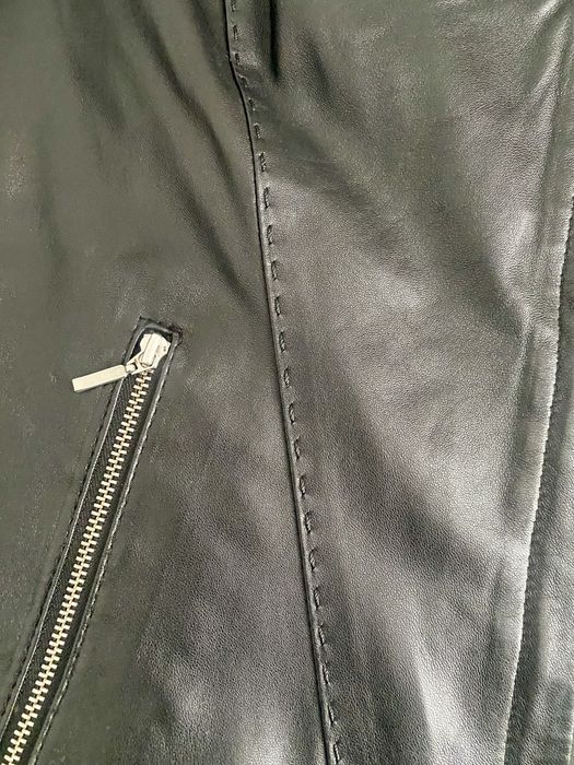 Skórzsna kurtka z prawdziwego futra